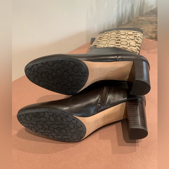 Coach signature boots size 8.5 new - Picture 4 of 10